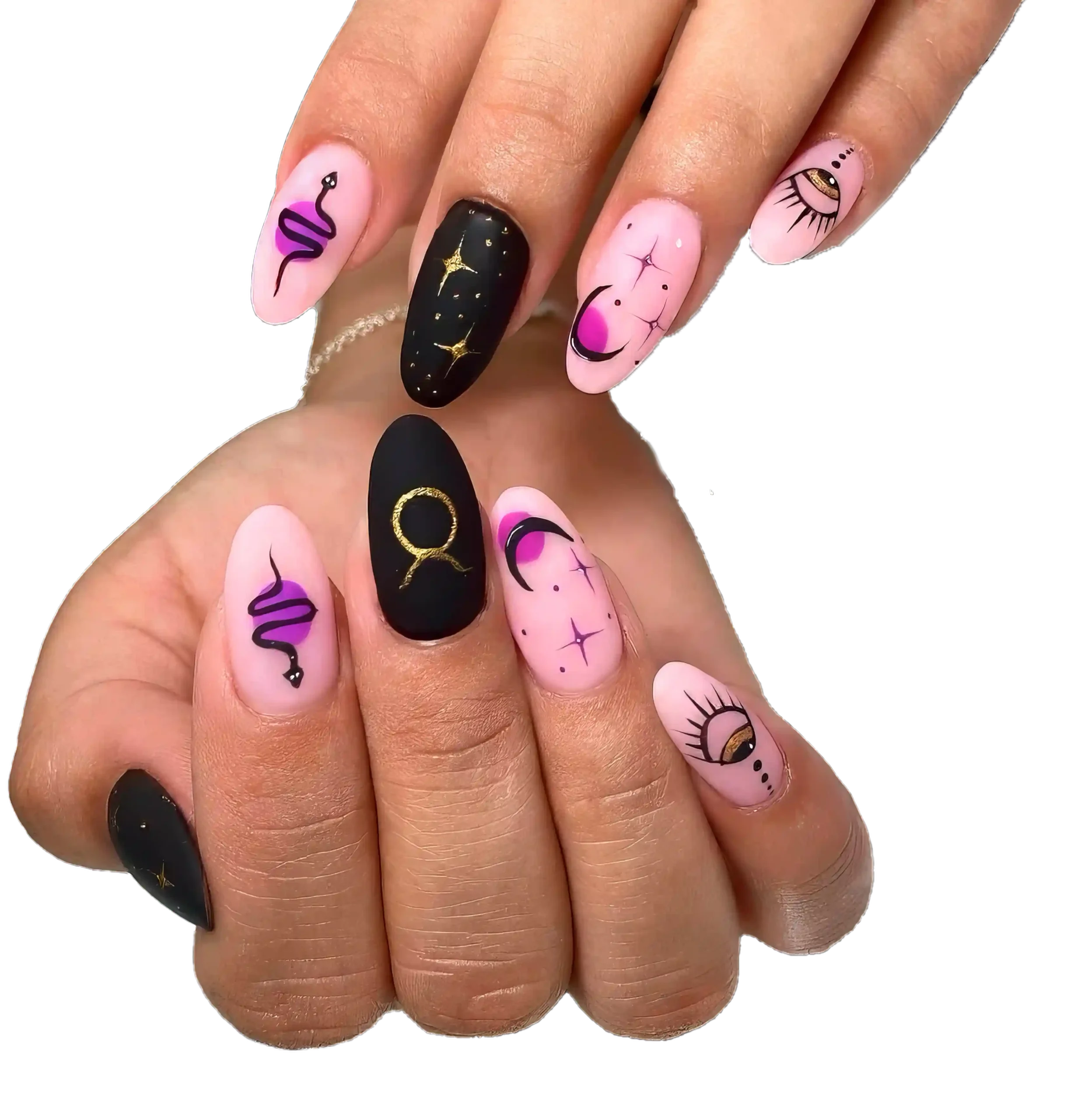 Mano con manicura mágica con dibujos