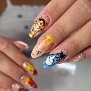 Foto de uñas de personajes